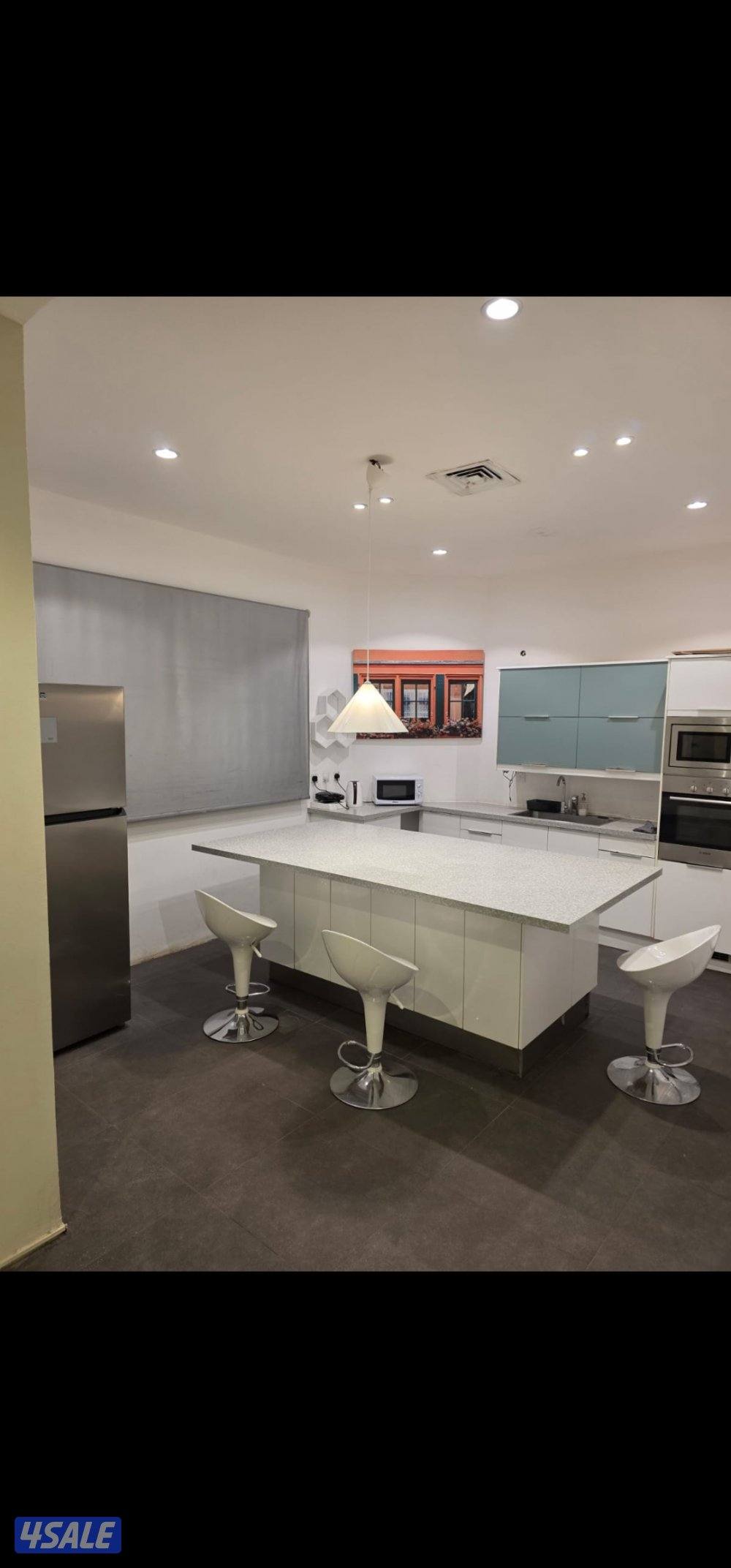 لا يوجد لا سنوي ولا شهري9