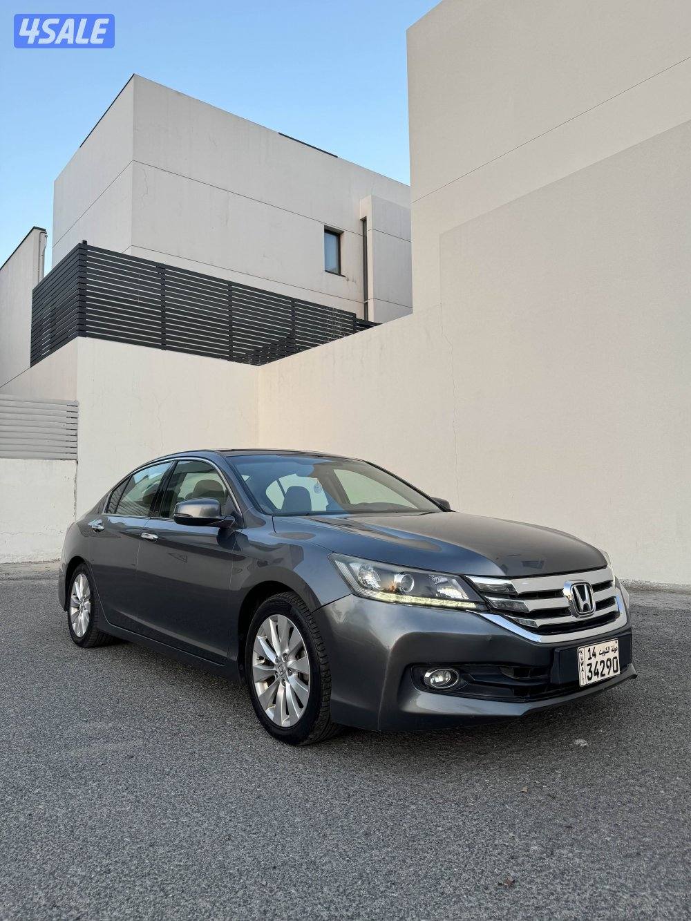 هوندا اكورد 2016 كامل المواصفات عداد 95 الف فقط0