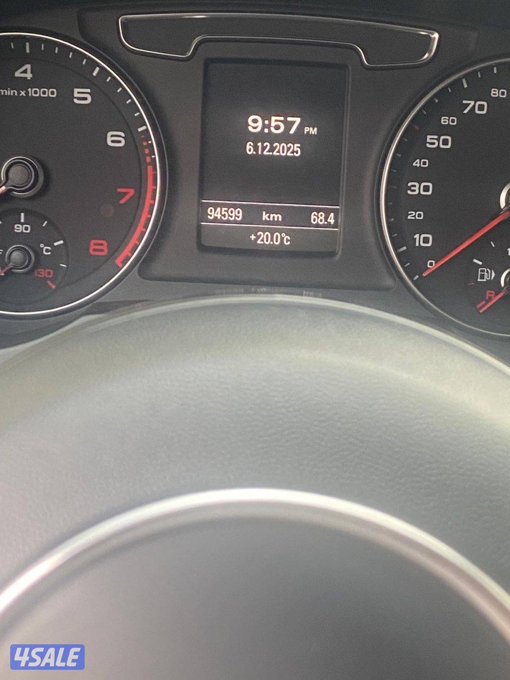 للبيع Audi Q3 ماشي 95 ألف2