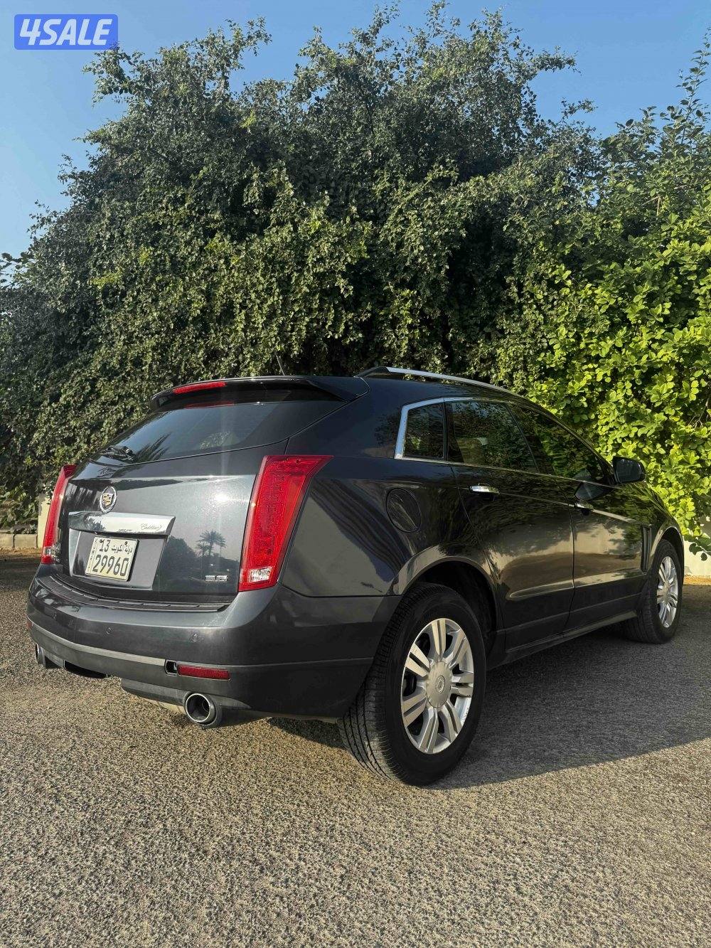 كاديلاك SRX فل اوبشن عداد 130 الف فقط3