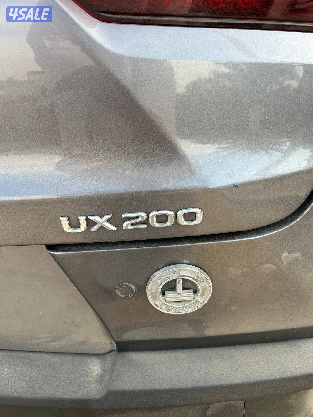 للبيع لكزس ux2001