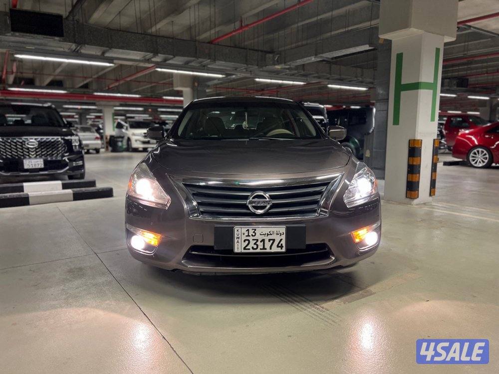Nissan Altima 2016 - بحالة الوكالة ممشى قليل3