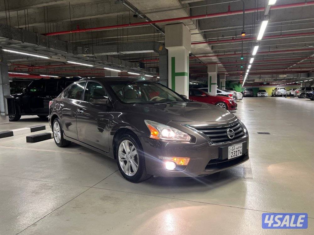 Nissan Altima 2016 - بحالة الوكالة ممشى قليل4