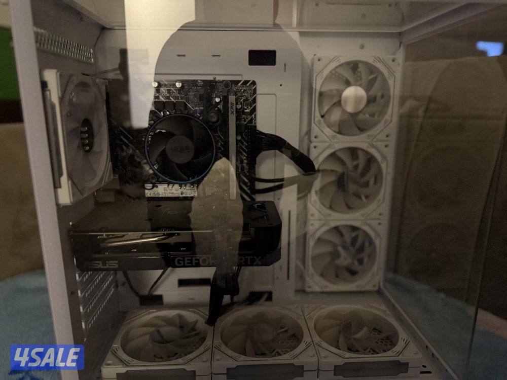 للبيع بي سي ومايك rode pod ومكسر goxlr بيعه سريييعه3