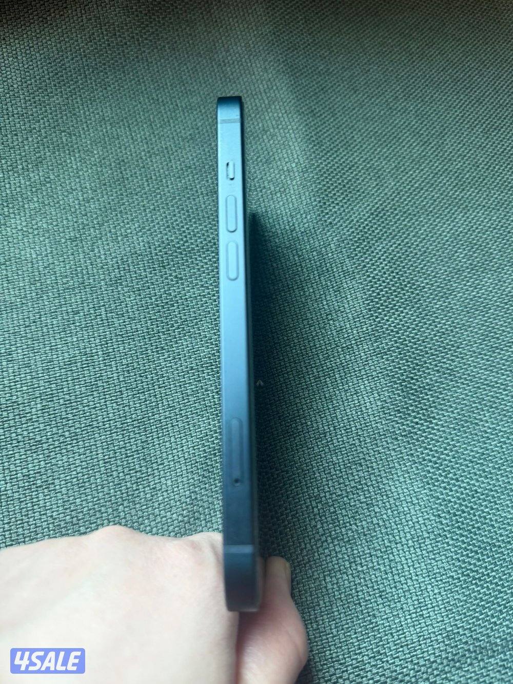 Iphone 13 pro like new battery 99%4