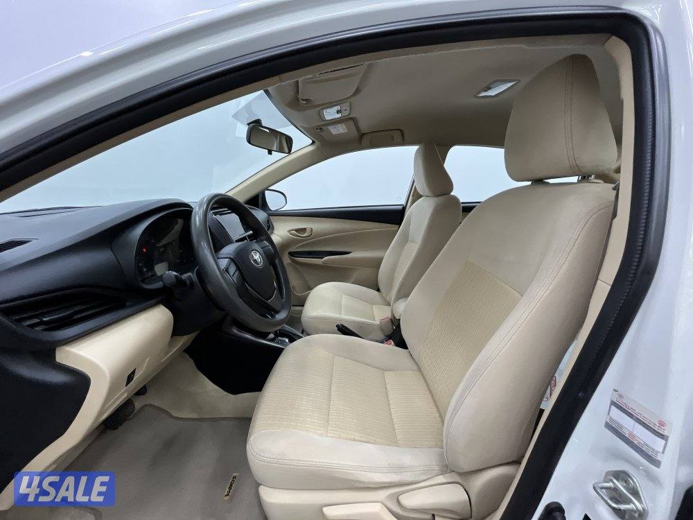 TOYOTA YARIS_N Toyota YARIS 20214