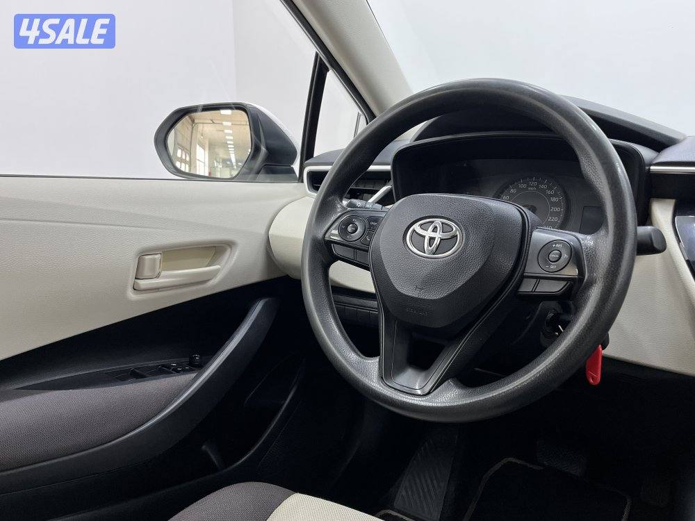 TOYOTA COROLLA 1.6L XLI STD OPTION14