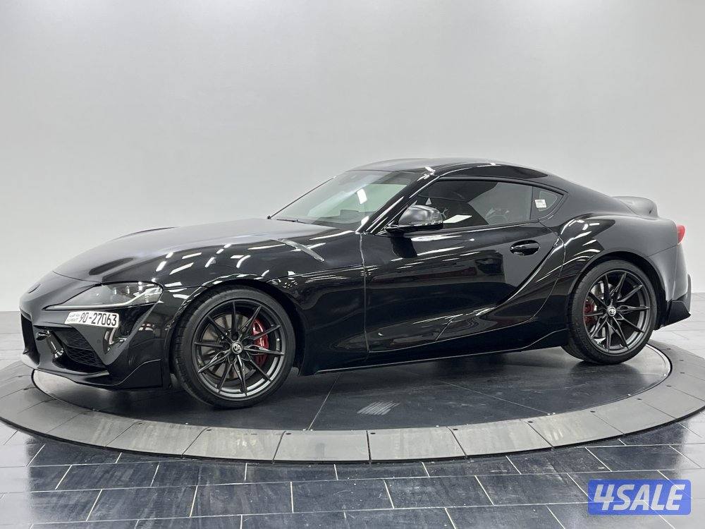 TOYOTA SUPRA 25SP-HR Red interior (Alcantara Leather)0