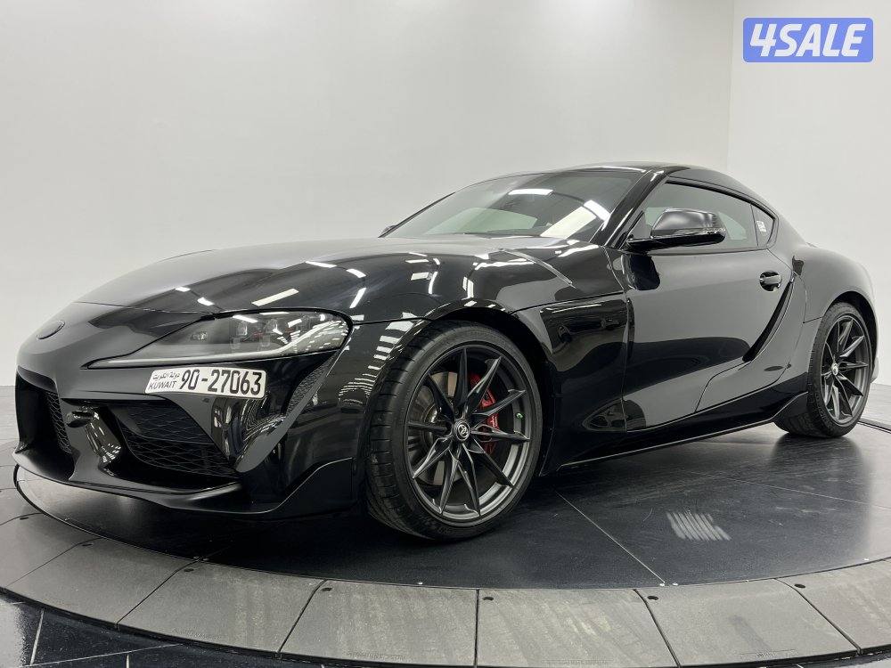 TOYOTA SUPRA 25SP-HR Red interior (Alcantara Leather)1