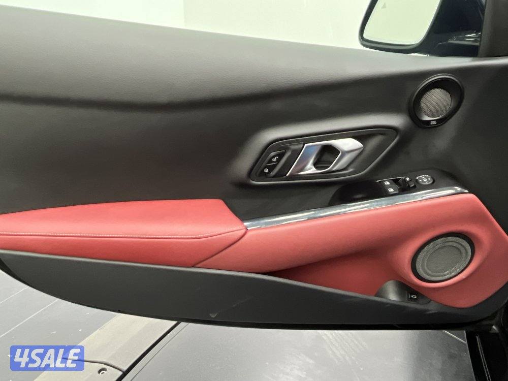 TOYOTA SUPRA 25SP-HR Red interior (Alcantara Leather)9