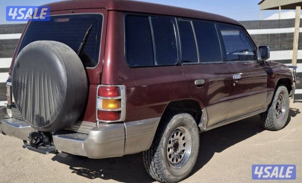 للبيع باجيرو 98 نظيف0