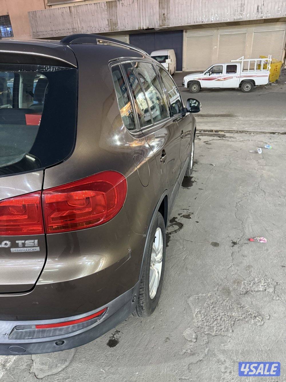 جيب فولكس واجن تيجوان 2012 الماكينة الصغيرة 4 سلندر شرط الفحص3