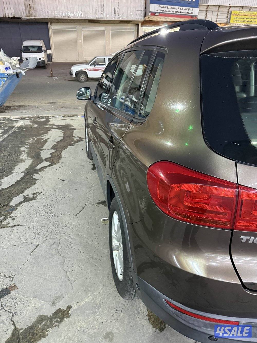 جيب فولكس واجن تيجوان 2012 الماكينة الصغيرة 4 سلندر شرط الفحص4