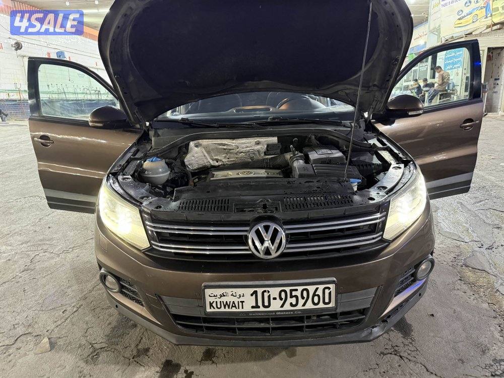 جيب فولكس واجن تيجوان 2012 الماكينة الصغيرة 4 سلندر شرط الفحص6