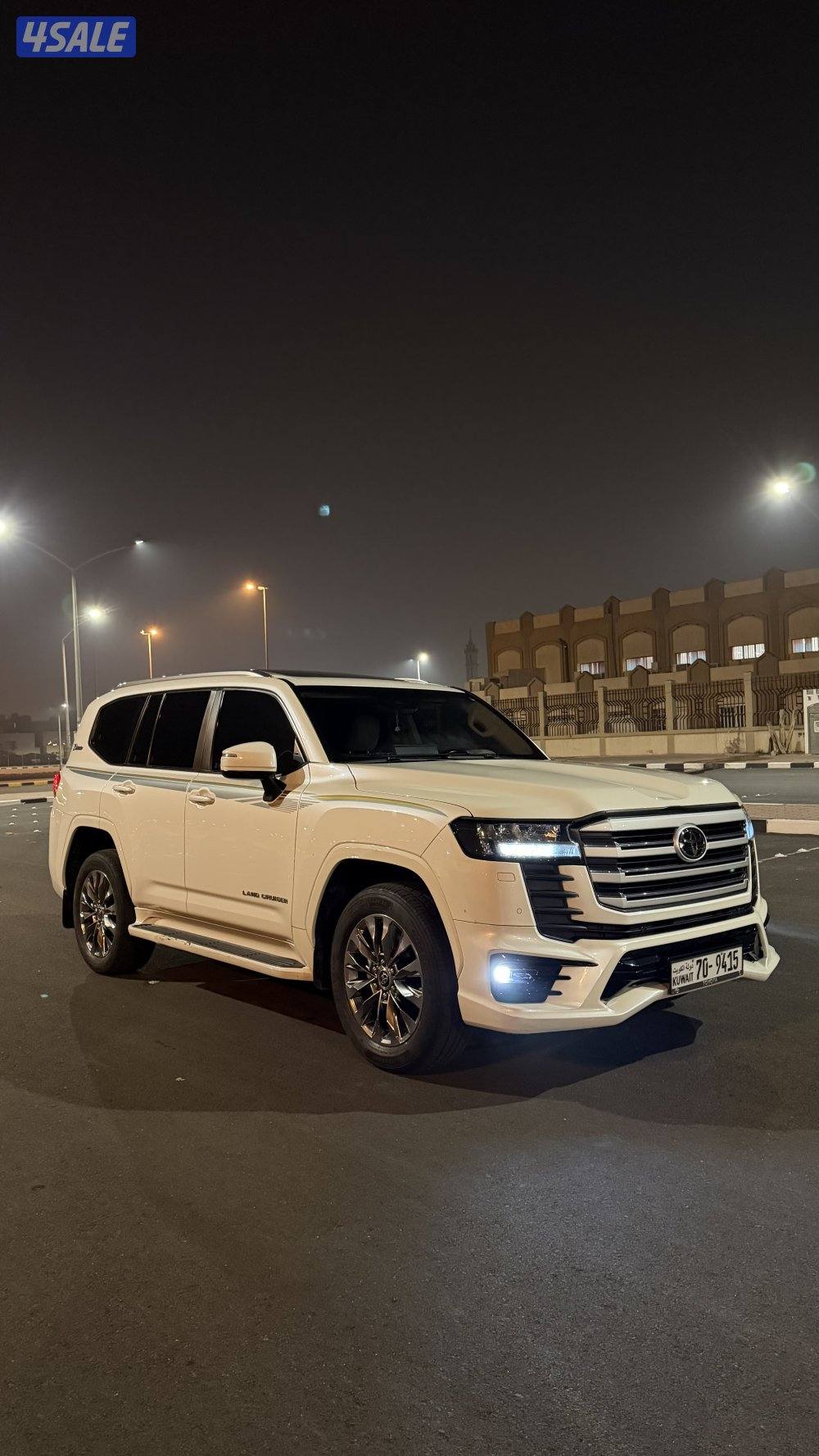 للبيع لاند كروزر موديل 2022 صبغ الوكاله1