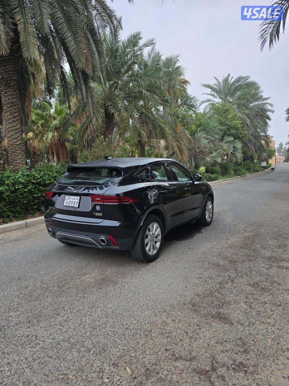 للبيع جيب جاكوار E-PACE موديل 20192