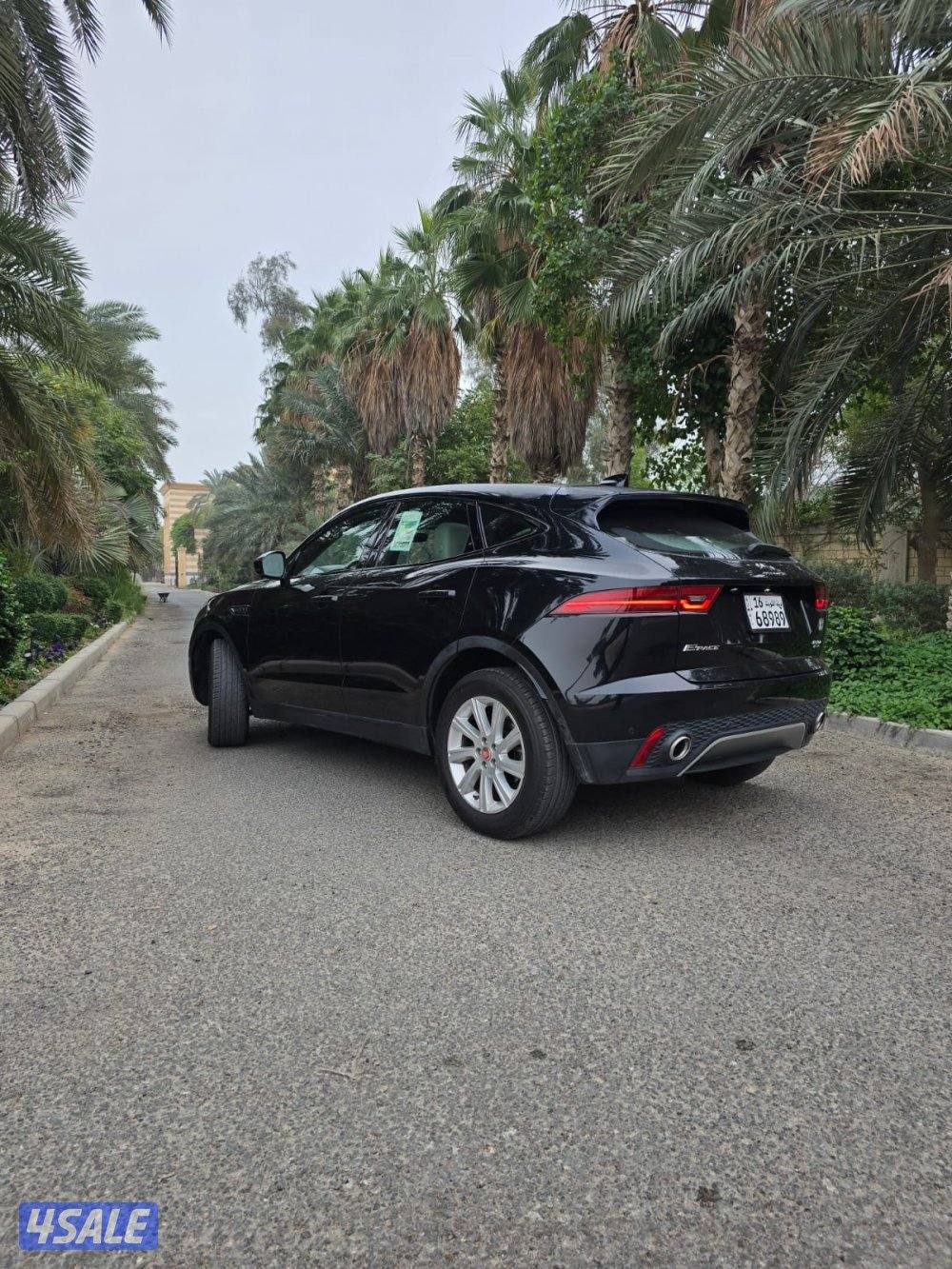 للبيع جيب جاكوار E-PACE موديل 20199