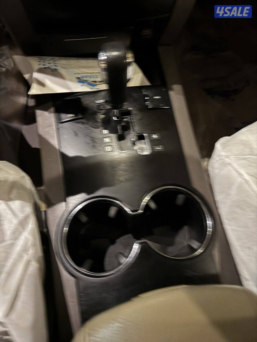 للبيع كيا موهافي موديل ٢٠١٥2