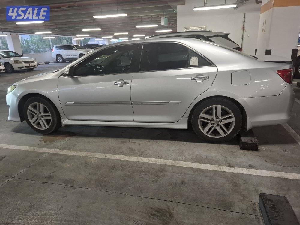 CAMRY 2013 full option (no sunroof)0