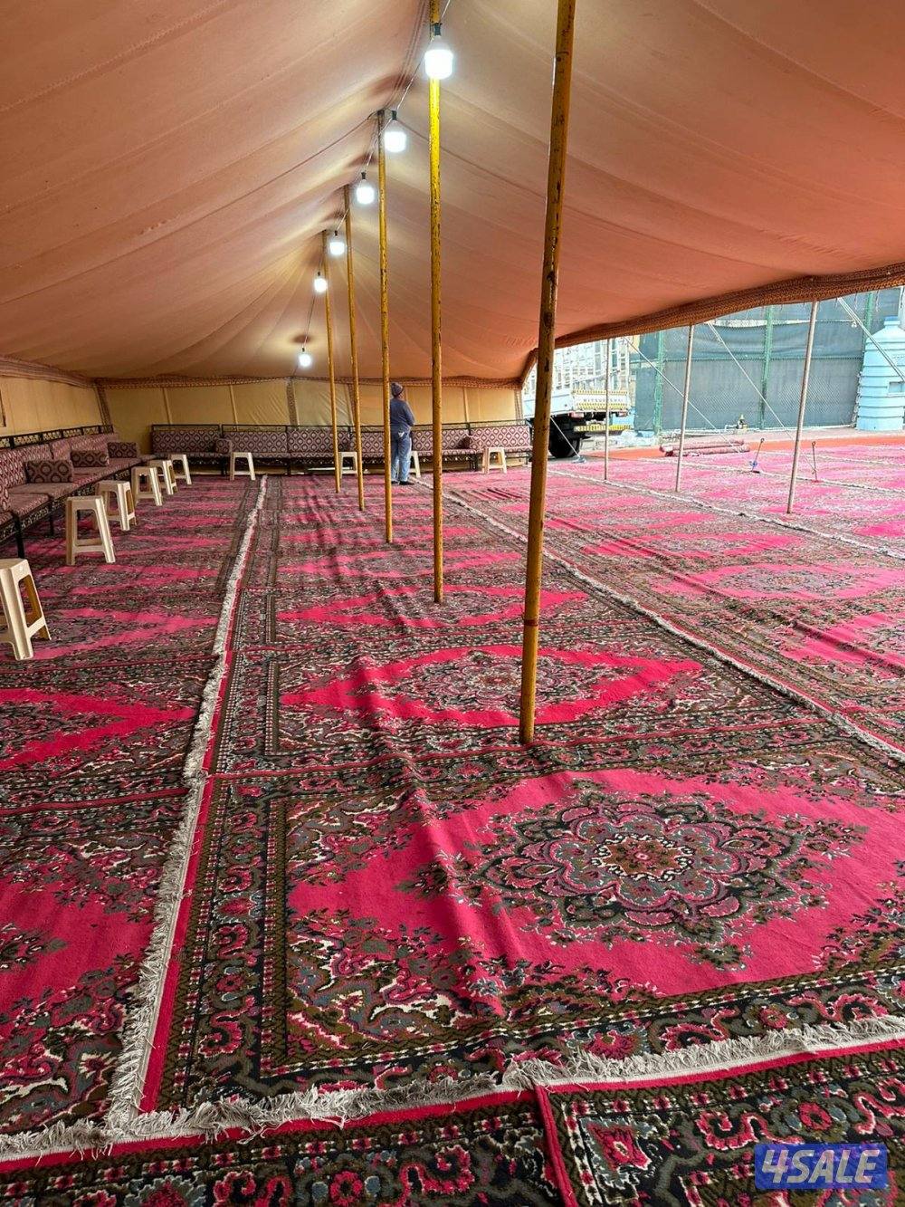 تأجير كراسي وطاولات وزينه وخدمات ضيافة وجميع مستلزمات الأفراح1