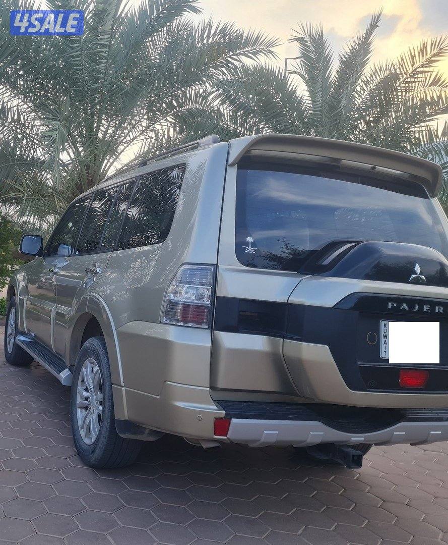 ميتسوبيشي باجيرو GLS صبغ الوكالة بالكامل الماكينة الكبيرة - فتحه وشاشة13