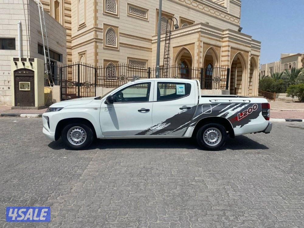 وانيت 2022ميتسوبيشي3