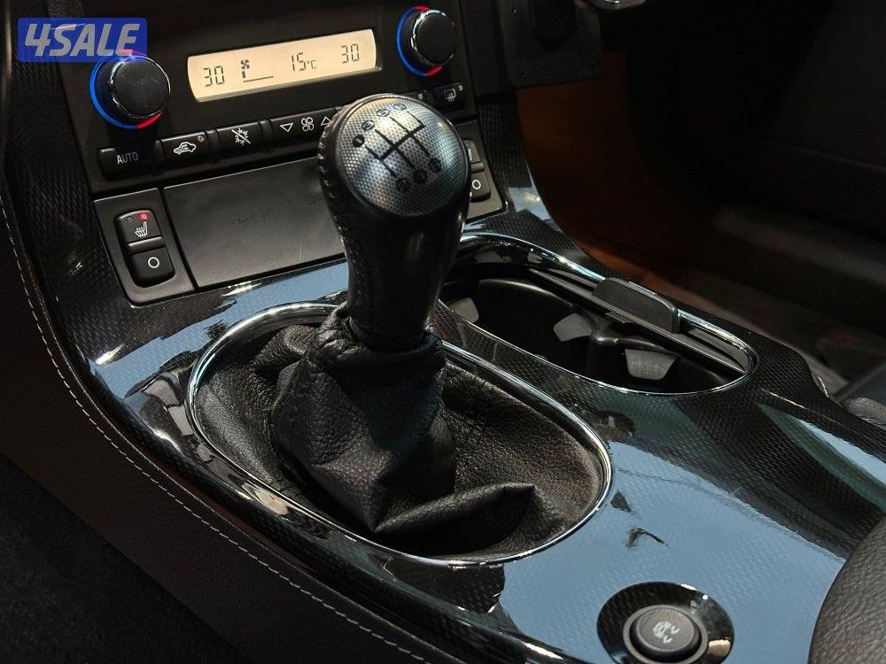 كورفيتZO6 موديل2007 عداد72الف وارد اليابان بحاله نادره8