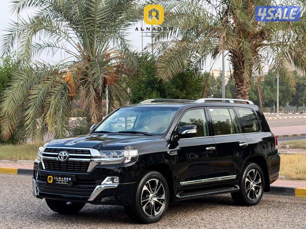 للبيع لاندكروزر GX-R V6 GRAND TOURING Signature موديل 2021 وارد الساير0