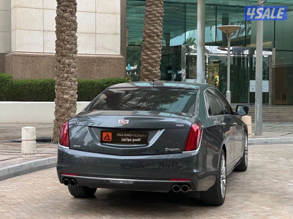 كاديلاكCT6 موديل2017 عداد55الف وارد الغانم سيرفس منتظم3