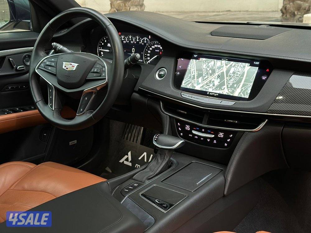 كاديلاكCT6 موديل2017 عداد55الف وارد الغانم سيرفس منتظم9