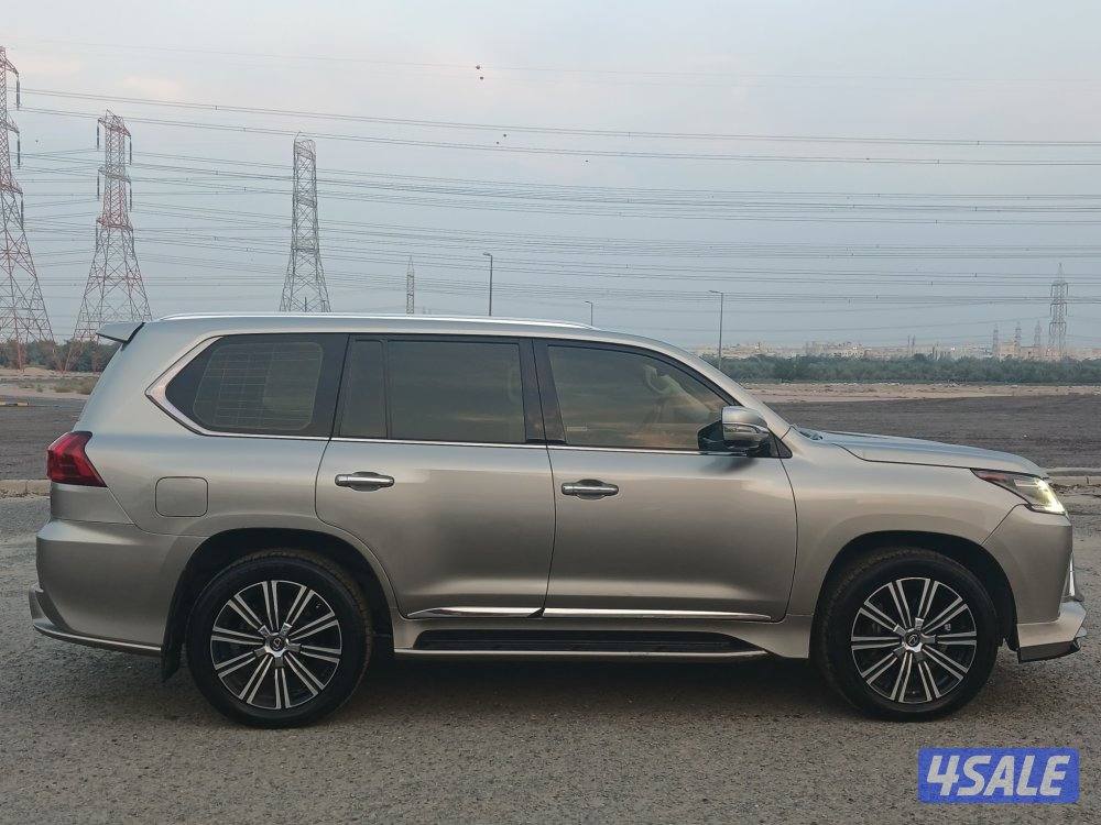 جيب لكزس LX570 سبورت موديل 2018 الساير3