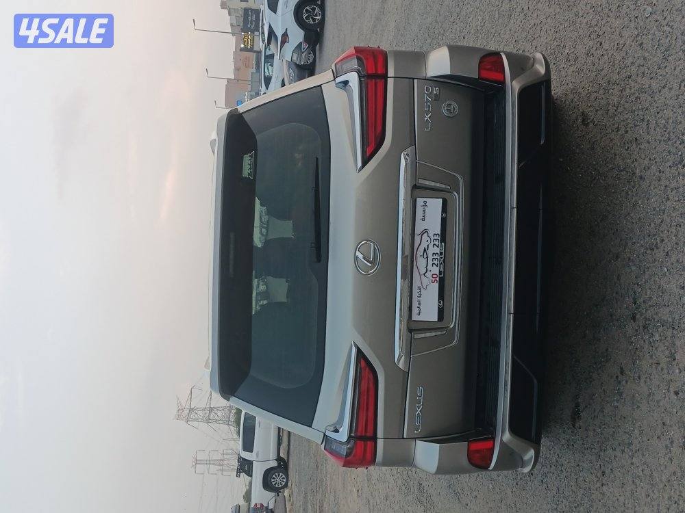 جيب لكزس LX570 سبورت موديل 2018 الساير5