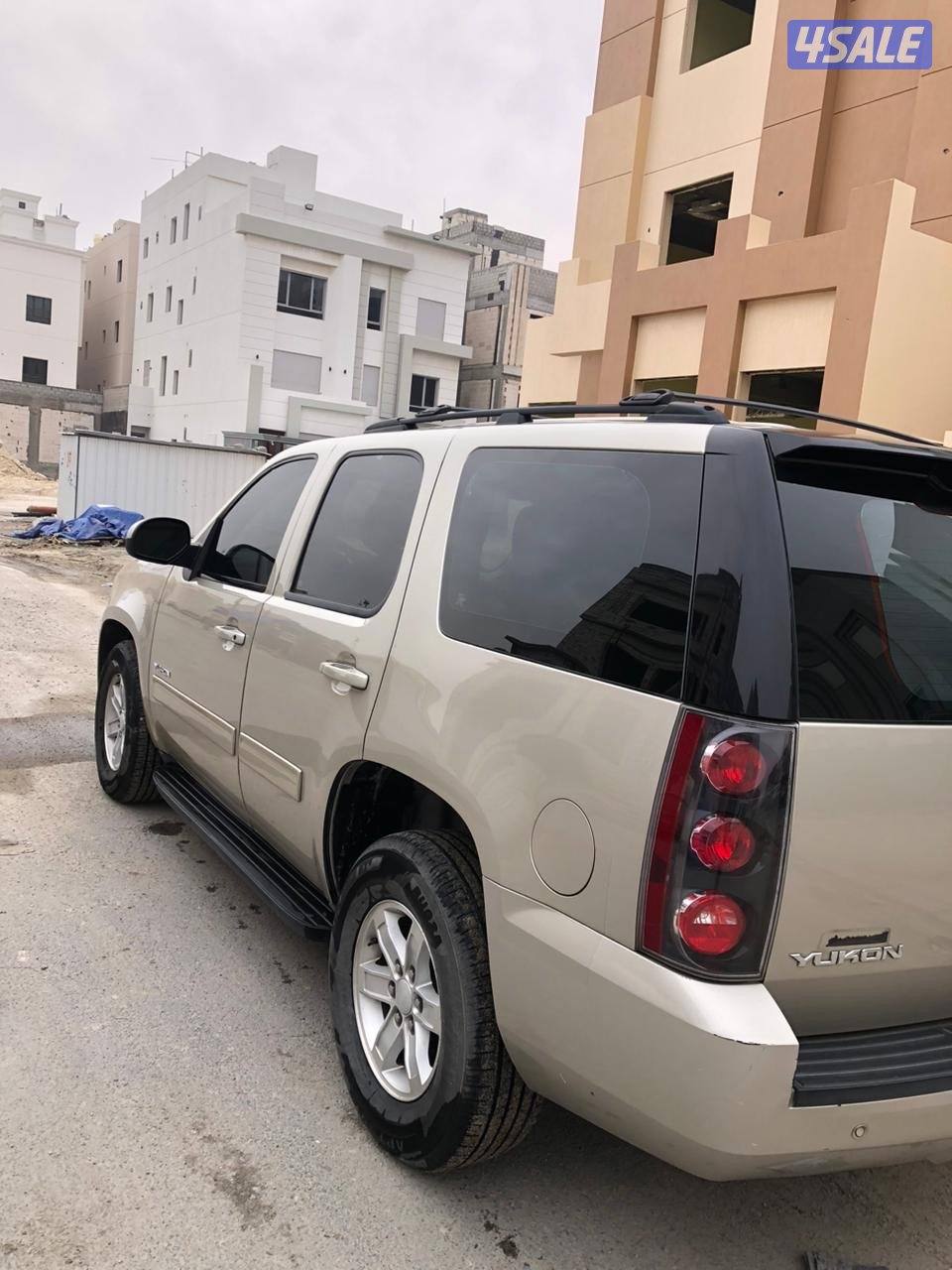 يوكن 2013 المالك الاول صبغ الوكاله بحاله ممتازه2