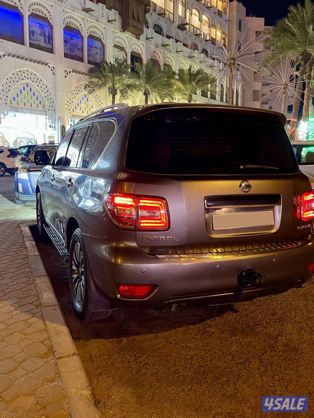 نيسان باترول بلاتنيوم 201513