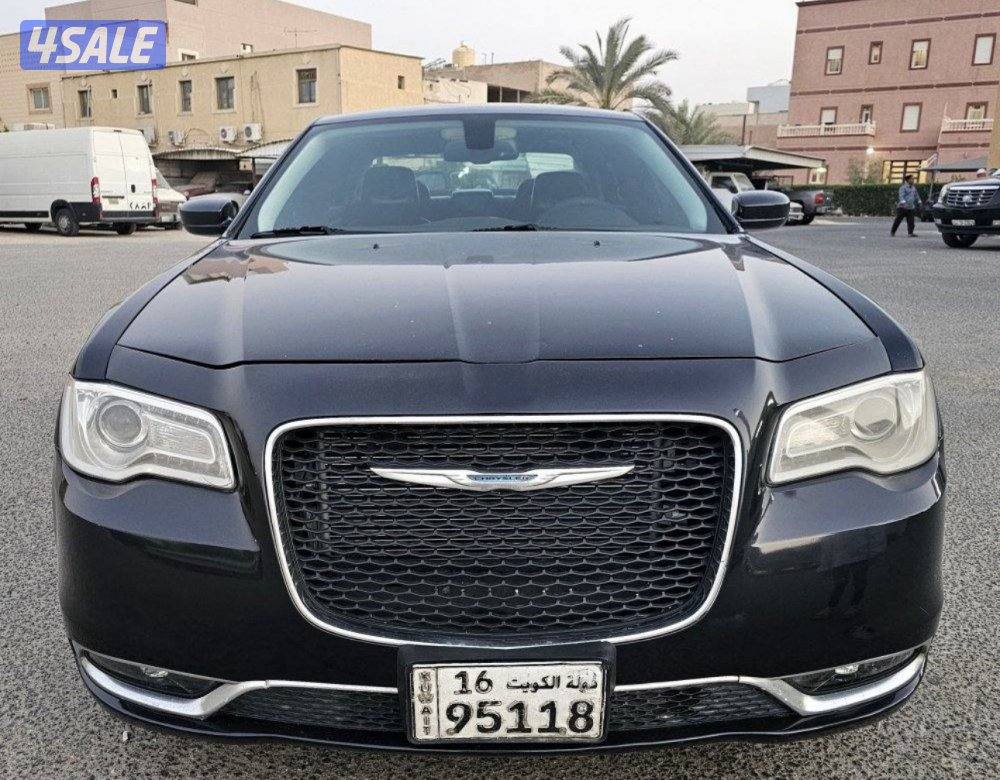 للبيع كرايزلر 2016 C3002