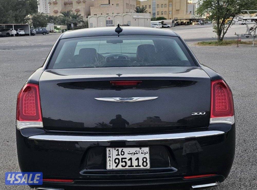 للبيع كرايزلر 2016 C3004