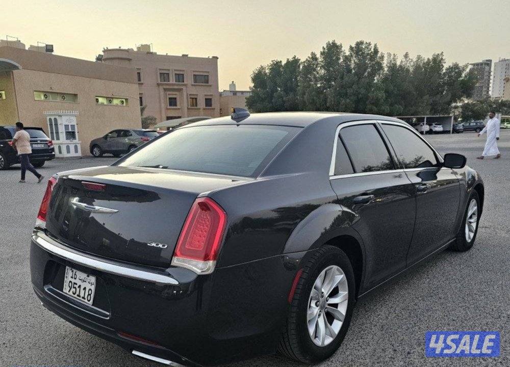 للبيع كرايزلر 2016 C3005