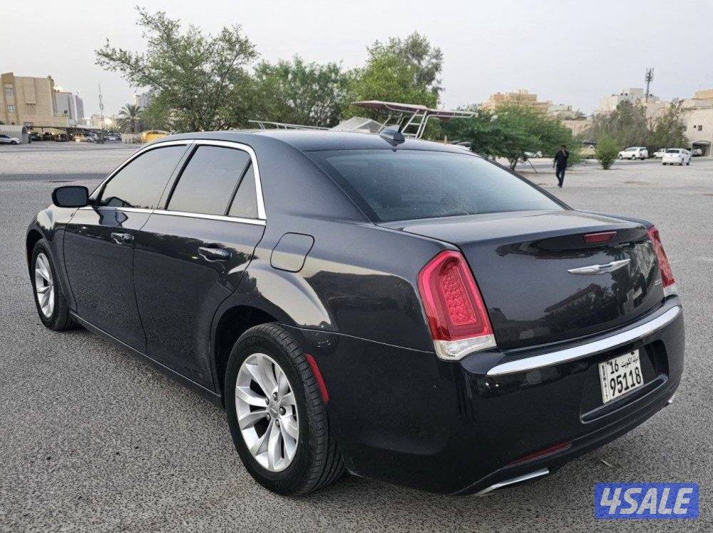 للبيع كرايزلر 2016 C3009