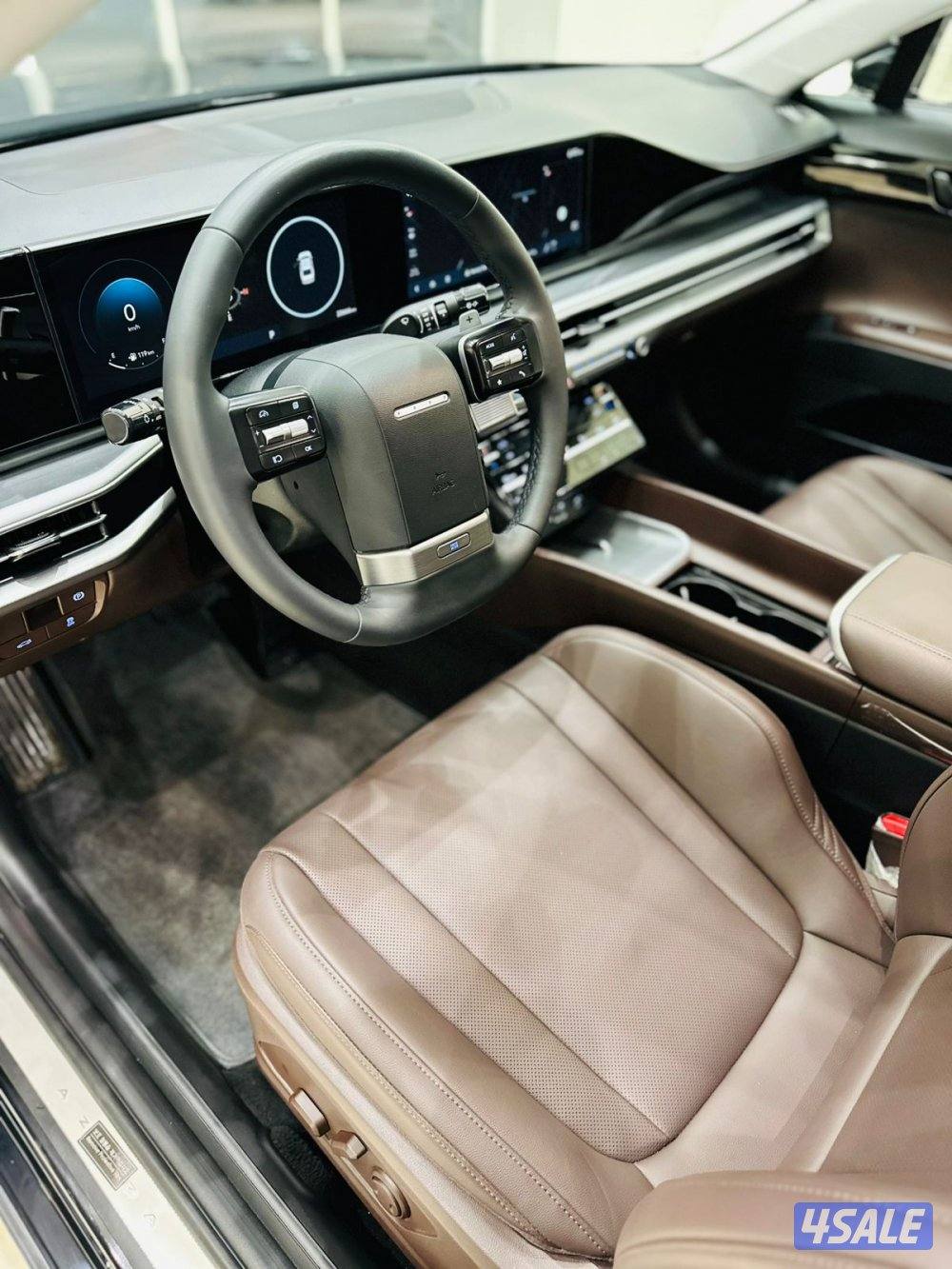 للبيع هيونداي ازيرا 6 سلندر موديل 20255