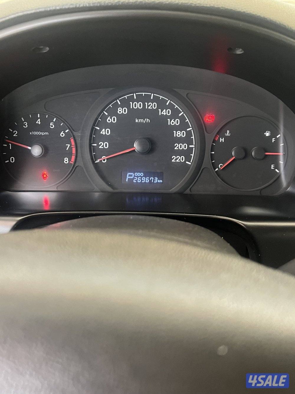 بيعه سريعه للبيع هونداي المالك الاول شرط الفحص قير مكينه شاصي3