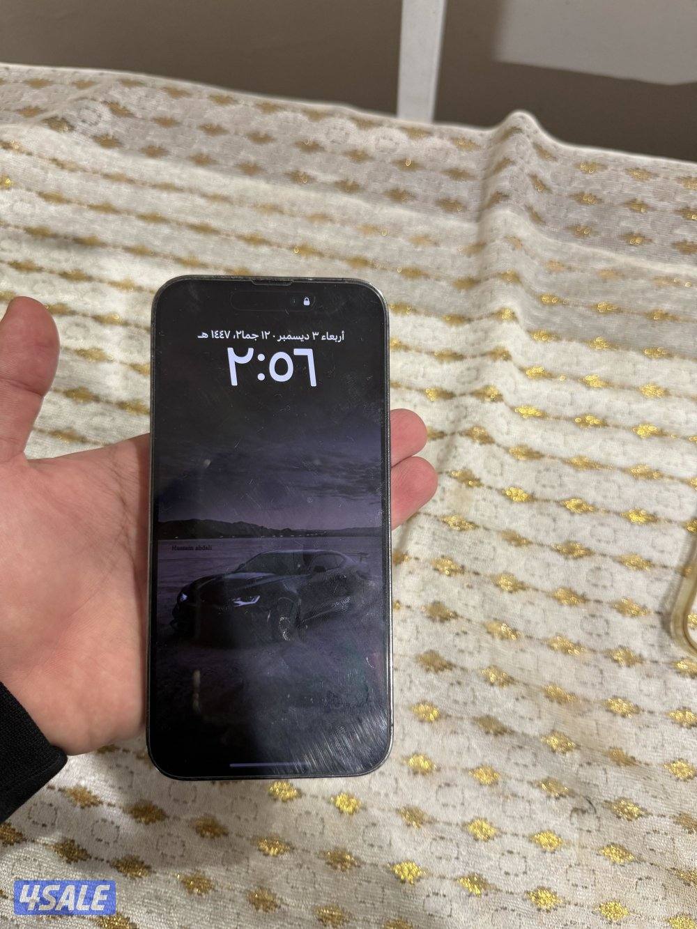 للبيع ايفون مبدل بطاريه3