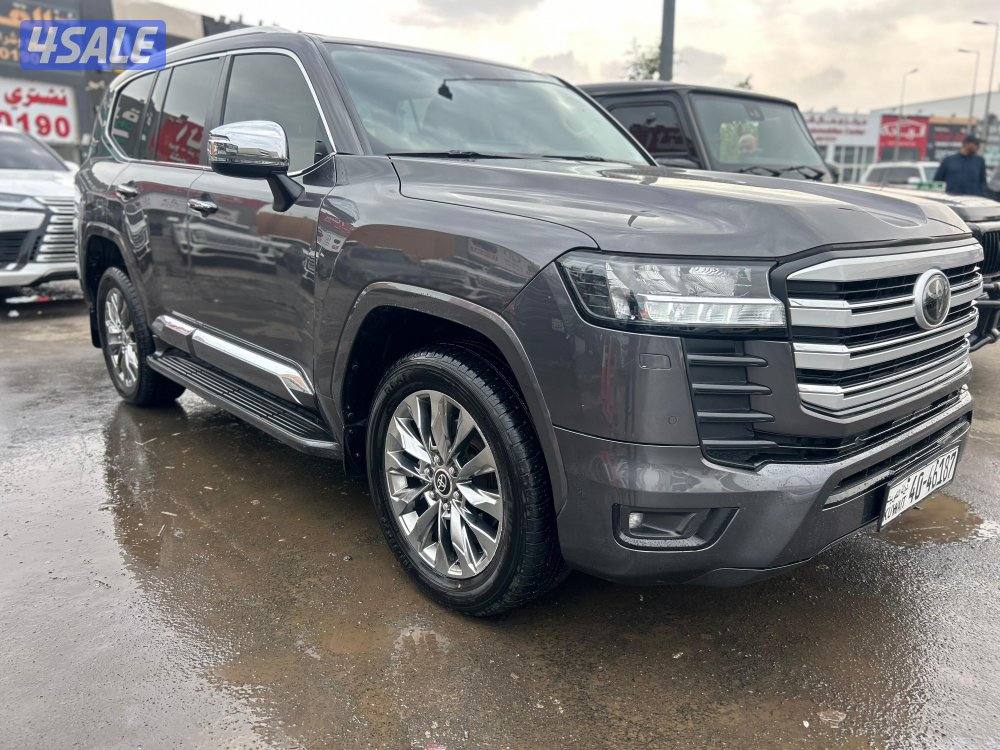 لاند كروزر GX.R AERO-V6
موديل 2022
ماشى 133.000 k.m
وارد الساير.0