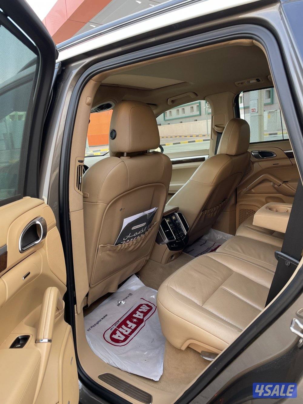 للبيع بورش شرط الفحص بالكامل2