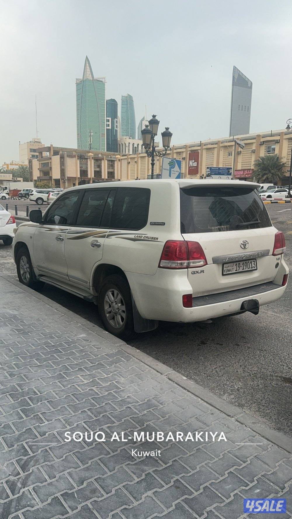 لاندكروزر 2010 ماشي 427 الف GX.R V81