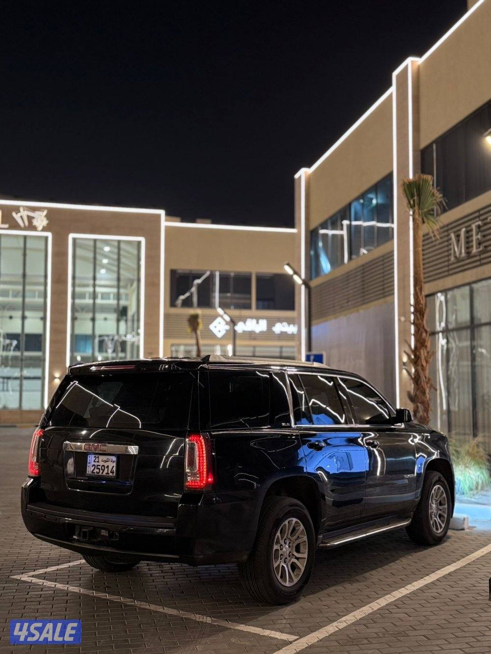 للبيع يوكن 2015 نظيف4