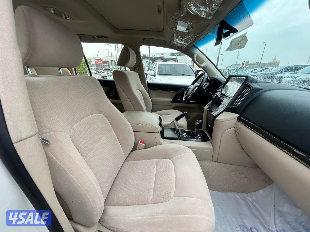 لاند كروزر GX.R-قراند تورينق .V8
موديل 2021
ماشى 188.000 k.m5