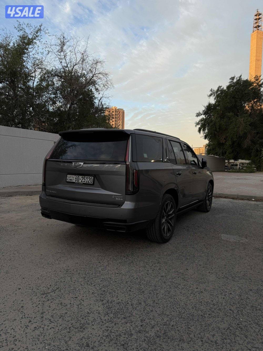 للبيع كاديلاك اسكاليد سبورت6