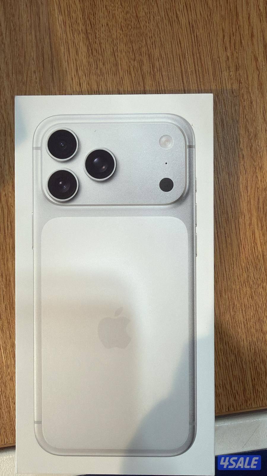 ١٧ بروماكس  جديد سلفر0