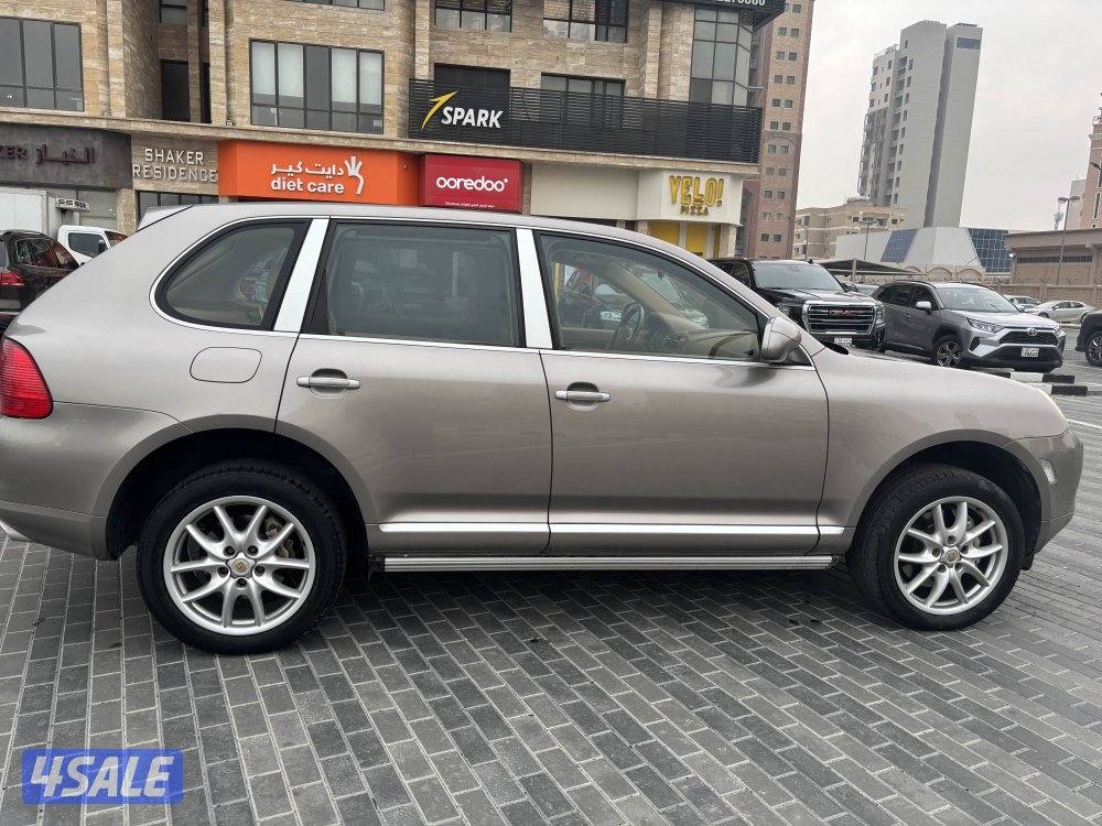 للبيع جيب بورش كاينن Sموديل 2006 صبخ وكاله سرفس وكاله عداد80 الف3