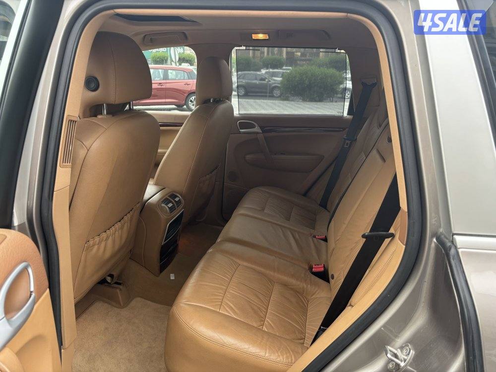 للبيع جيب بورش كاينن Sموديل 2006 صبخ وكاله سرفس وكاله عداد80 الف5